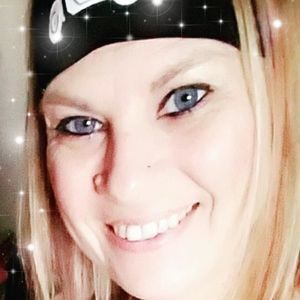 Meet your Posher, Josephine